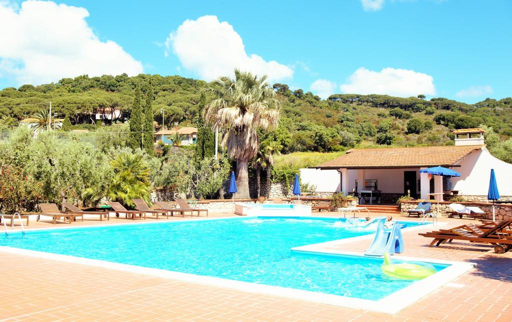 Azienda Agricola Sapereta Porto Azzurro Exterior foto